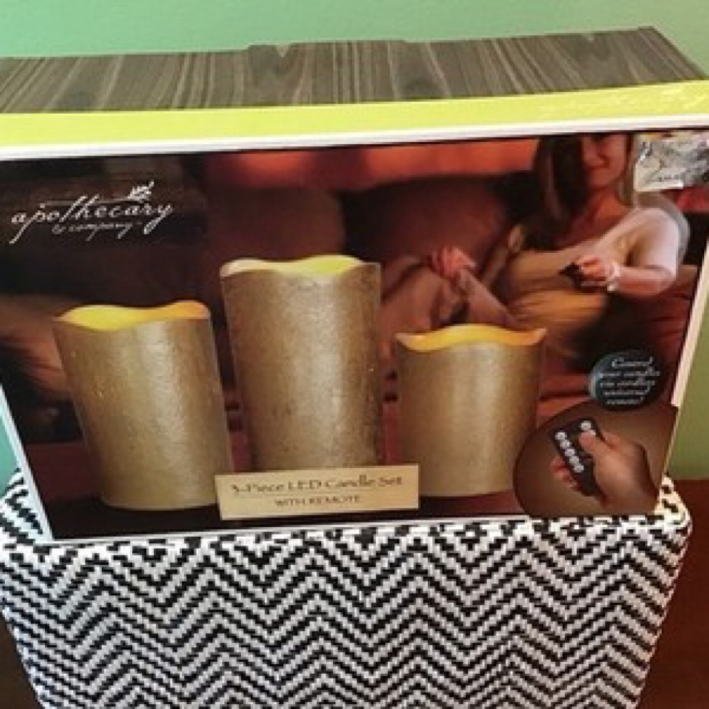 Apothecary Company 3 Piece LED Candle Set with Remote Realistic Flameless Gold‎